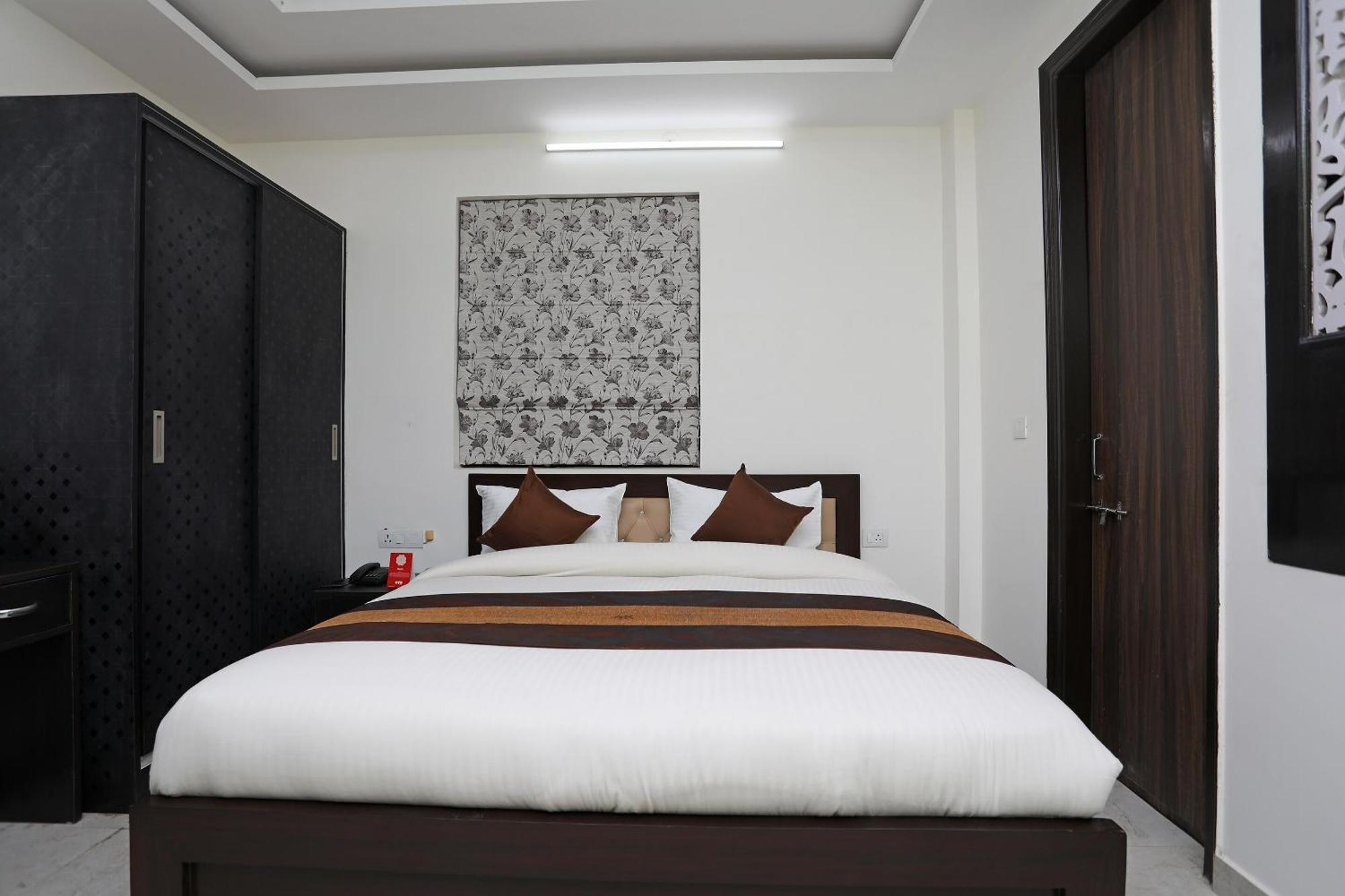 Tipsyy Inn 015 Gurgaon Ngoại thất bức ảnh